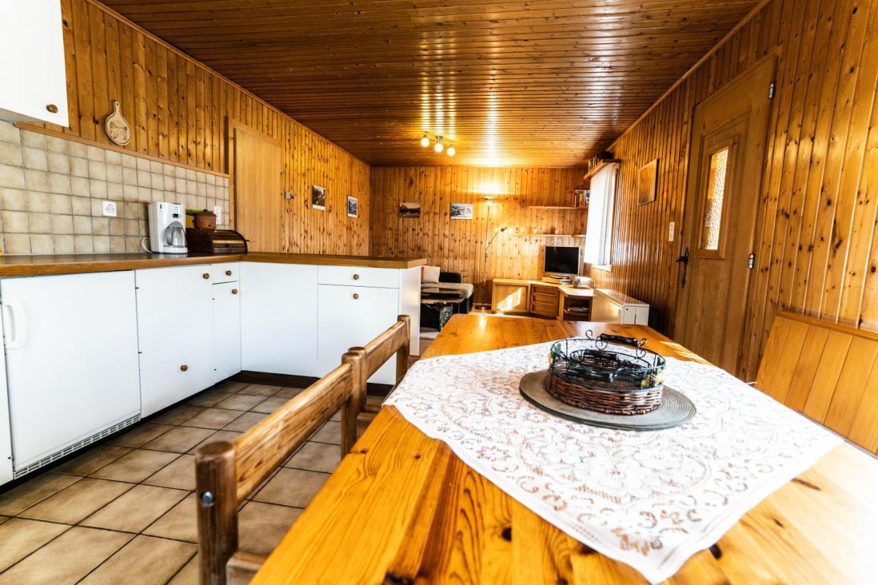 Haus Birchi, Fiesch 3.5-Zimmerwohnung Birchi Esterno foto